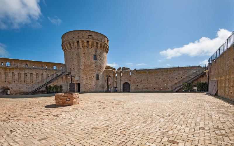 PASQUA DELLA TRADIZIONE TRA ABRUZZO E MARCHE